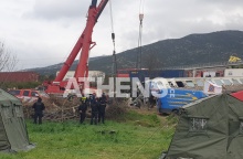 Σε εξέλιξη η επιχείρηση για τον εντοπισμό και τη διάσωση εγκλωβισμένων