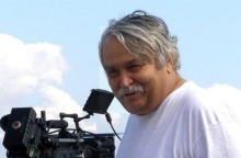 Λάκης Παπαστάθης 