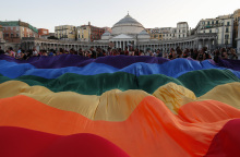 Ιταλία και παιδιά «Ουράνιου Τόξου»