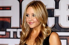 Αμάντα Μπάινς