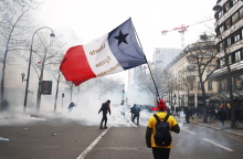 Επεισόδια στη Γαλλία για την αύξηση της ηλικίας συνταξιοδότησης