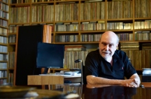 Ο συλλέκτης Στάθης Αρφάνης