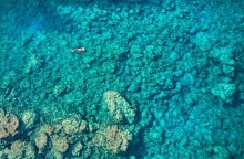 Μια θεαματική περιήγηση στα ελληνικά νησιά και σε 25 ξεχωριστούς τουριστικούς προορισμούς της χώρας μας, μέσα από το πρίσμα του National Geographic.