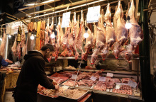 Αρνιά στη Βαρβάκειο