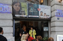 Ιντεάλ, Άστορ, Ίριδα: Ηχηρή παρουσία κόσμου στις προβολές για τη διάσωση των ιστορικών κινηματογραφικών αιθουσών - Τα δεδομένα για τη λειτουργία τους.