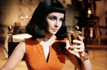 10 επικές ταινίες με μεγάλη διάρκεια