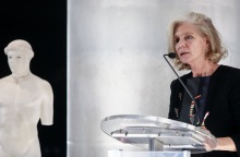 Σε στενό οικογενειακό κύκλο στη Ριτσώνα η κηδεία της Δέσποινας Γερουλάνου - Παράκληση για κατάθεση ενίσχυσης του Μουσείου Μπενάκη, αντί στεφάνων.