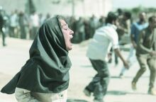 Πέρα από τον τοίχο 