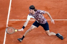 tsitsipas2