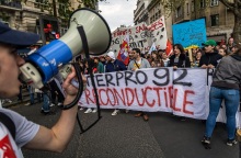 Γαλλία - διαδηλώσεις: Η αστυνομία θα χρησιμοποιεί drones για την παρακολούθηση του πλήθους - Τι σηματοδοτεί η εξέλιξη σε μια περίοδο αναταραχών.