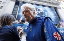 Σιγκαπούρη: Ο δισεκατομμυριούχος Μπράνσον ζητάει από τις αρχές της πόλης-κράτους να μην προχωρήσουν στην εκτέλεση καταδικασμένου σε θάνατο για ένα κιλό κάνναβης