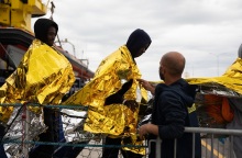 Ιταλία: Περίπου 1.600 μετανάστες διασώθηκαν στη Μεσόγειο τις τελευταίες δύο ημέρες - Tουλάχιστον 23 άνθρωποι αγνοούνται.