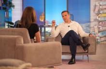 Ο Αλέξης Τσίπρας κατά τη διάρκεια συνέντευξης στην Σταματίνα Τσιμτσιλή