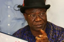 Βρετανία: Σε κάθειρξη 9 ετών και 8 μηνών καταδικάστηκε ο Νιγηριανός γερουσιαστής που επιχείρησε να πάρει το νεφρό νεαρού για να το μεταμοσχεύσει στην κόρη του.