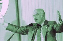 Ανδρέας Παπανδρέου 