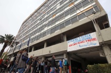 Θεσσαλονίκη: Κατάληψη στη φοιτητική λέσχη του Αριστοτελείου Πανεπιστημίου - Ζητούν να μη γίνεται επίδειξη της κάρτας σίτισης και να επαναπροσληφθούν εργαζόμενοι