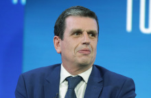 Ο υποψήφιος βουλευτής της ΝΔ Β1 Βορείου Τομέα Αθηνών Δημήτρης Καιρίδης, μιλάει με τον Μάκη Προβατά στο Podcast Συναντήσεις της Athens Voice, για το κοινοβουλευτικό του έργο, τις προκλήσεις του μέλλοντος για τη χώρα και το διακύβευμα των Εθνικών Εκλογών της 21ης Μαΐου. 