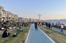 Οδοιπορικό στη Σμύρνη: Εντυπώσεις και φωτογραφίες από τη ζωή και την καθημερινότητα στο Ιζμίρ, στην Τουρκία.