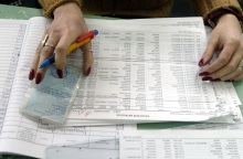 Εκλογές 2023: Το ωράριο λειτουργίας των γραφείων ταυτοτήτων και διαβατηρίων για τους ψηφοφόρους – Τι ισχύει σε περιπτώσεις αρχικής έκδοσης - αντικατάστασης.