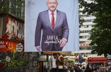 Εκλογές στην Τουρκία: Ο Κεμάλ Κιλιτσντάρογλου προσπαθεί να προσελκύσει τους νέους ενόψει του β' γύρου - Το μήνυμά του προς τους ψηφοφόρους.