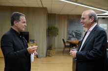 Κωστής Χατζηδάκης: «Αυτό εδώ είναι το σκοτεινό δωμάτιο της καταστροφής»