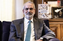 Ιωάννης Σαρμάς: Ποιος είναι ο πρόεδρος του Ελεγκτικού Συνεδρίου που αναλαμβάνει καθήκοντα υπηρεσιακού πρωθυπουργού - Αύριο το μεσημέρι η ορκωμοσία του. 