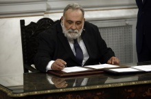 Εκλογές 2023: Ο Δανιήλ Εσδράς γίνεται ο πρώτος ελληνοεβραίος υπουργός - Συγχαρητήρια επιστολή από το Κεντρικό Ισραηλιτικό Συμβούλιο Ελλάδος.