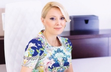 Μύθος ή πραγματικότητα το αδυνάτισμα στο Δερματολογικό Ιατρείο; Η δερματολόγος-αφροδισιολόγος Δρ Έφη Π. Μάρκου αναλύει τις επιλογές μας