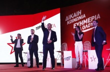 Εκλογές 2023: Η μεγάλη ήττα του ΣΥΡΙΖΑ στην πρώτη εκλογική αναμέτρηση, η προσπάθεια του ΠΑΣΟΚ να πάρει τη θέση του στην αντιπολίτευση, η μνήμη της εποχής των αγανακτισμένων.