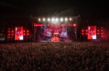 Release Athens 2023: Φωτορεπορτάζ από τη δεύτερη metal μέρα με Helloween, Jinjer, Beyond The Black και Silent Winter, στην Πλατεία Νερού.