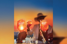 Aperol βιβλίο Happy Hour 