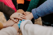 Παγκόσμια Ημέρα κατά των Ναρκωτικών: Το ΚΕΘΕΑ ΙΘΑΚΗ και το ΚΕΘΕΑ ΑΝΑΔΥΣΗ στην πλατεία Ναυαρίνου στη Θεσσαλονίκη τη Δευτέρα 16 Ιουνίου.