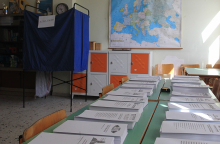 Απλή αναλογική και «παντοδυναμία Μητσοτάκη» έβαλαν τα παρατράγουδα στη Βουλή