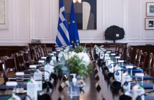 Άδειες οι θέσεις των υπουργών στο Υπουργικό Συμβούλιο