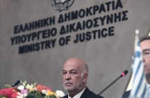 Υπουργείο Δικαιοσύνης: Ανέλαβε καθήκοντα ο Γιώργος Φλωρίδης - Όσα δήλωσε το νέο πρόσωπο της κυβέρνησης στην τελετή παράδοσης - παραλαβής.