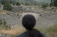 Δελφικοί Διάλογοι 2023: Στοχαστές, επιστήμονες και φιλόσοφοι συζήτησαν στο Ευρωπαϊκό Πολιτιστικό Κέντρο Δελφών τη σχέση τεχνολογίας και δημοκρατίας.