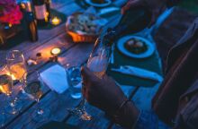 5 ωραία κρασιά για να χαρείς την πανσέληνο