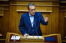 Ο Σωκράτης Φάμελλος στο βήμα της Βουλής