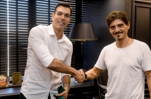 Για τη μεταγραφή της χρονιάς, του Κώστα Σλούκα στον Παναθηναϊκό κλήθηκε να τοποθετηθεί ο Γιώργος Πρίντεζης.