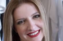 Ίσμα Τουλάτου: Άφησε πρόωρα την τελευταία της πνοή η δημοσιογράφος - Συνεργάτης της ATHENS VOICE και αρκετών ελληνικών ΜΜΕ - Θα γινόταν μητέρα σε τρεις ημέρες.