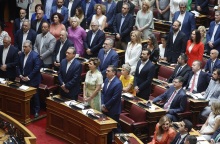 Η επόμενη μέρα μετά τις εκλογές για την κυβέρνηση και τα κόμματα της αντιπολίτευσης