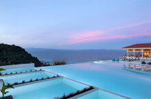 Cora Hotel & Spa Resort