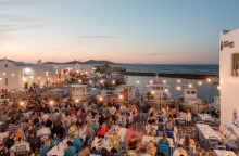 Τσαχπίνης - Ουζερί των ναυτικών: Η αγαπημένη ταβέρνα ντόπιων και τουριστών στην Πάρο