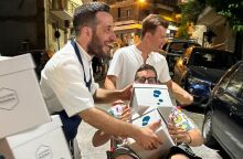 Street party στο Παγκράτι από τον Αντώνη Σελέκο και τα Conceptual Desserts