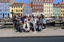 H Μαρία Κανελλοπούλου, creative director της καμπάνιας της Aegean με το επιτυχημένο σλόγκαν “Έχω πάει” από την εταιρεία Ogilvy, μιλάει για τo making off της παραγωγής.  