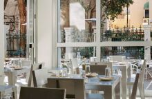 Λινού Σουμπάσης& Σία