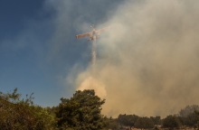 Πυρκαγιές: Συνεχίζεται η μάχη σε Ρόδο και Κέρκυρα 