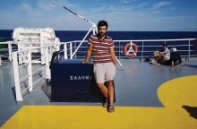 O Ευστάθιος Δράκος μας στέλνει την κασέτα του καλοκαιριού.