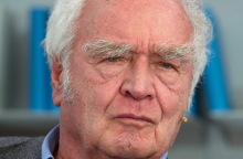 Πέθανε ο Γερμανός συγγραφέας Μάρτιν Βάλσερ