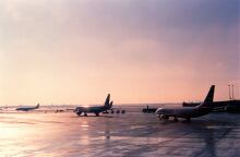 Αεροσκάφη σε αεροδρόμιο